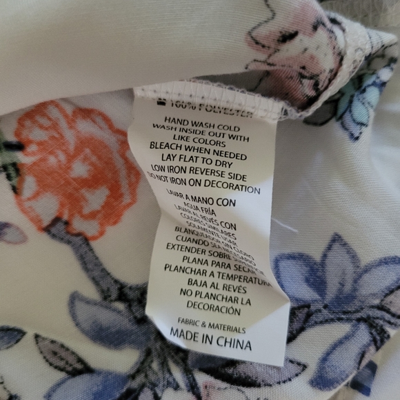 NWT - M - Bongo - cap short sleeve Floral shirt - Picture 10 of 10